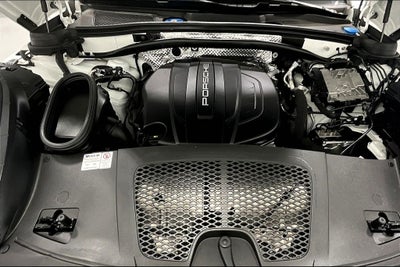 2019 Porsche Macan Base