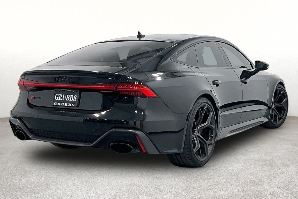 2025 Audi RS 7 performance 4.0T quattro