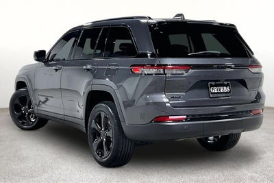 2022 Jeep Grand Cherokee Altitude