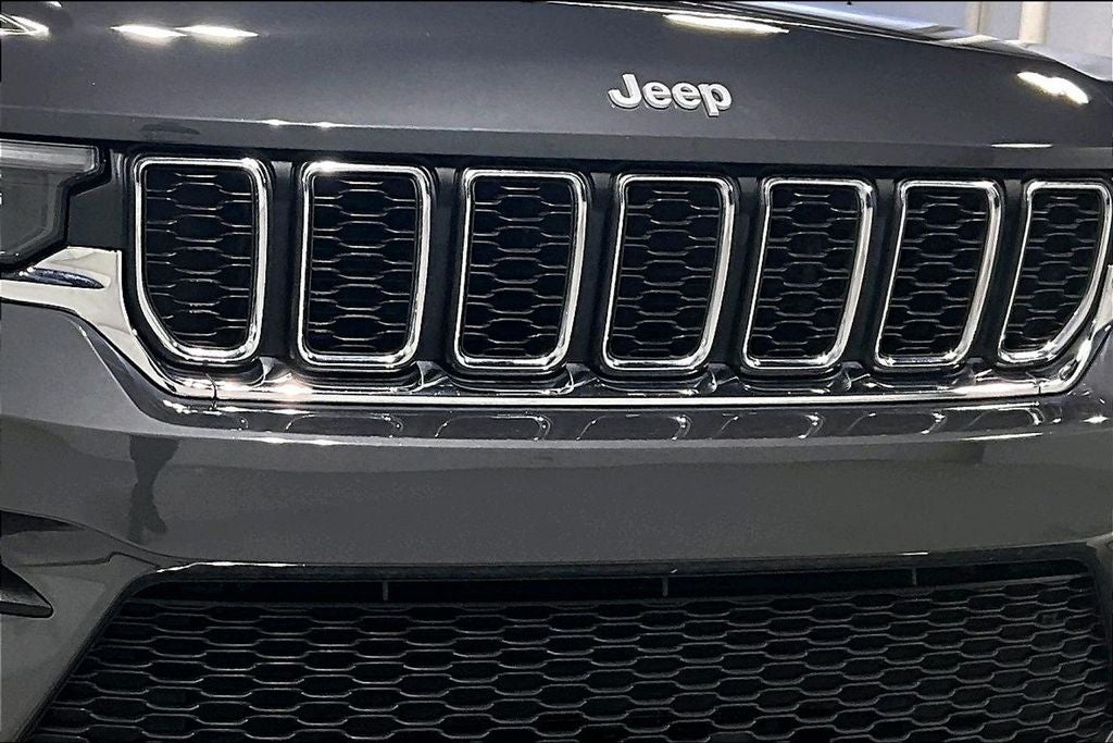 2024 Jeep Grand Cherokee Laredo