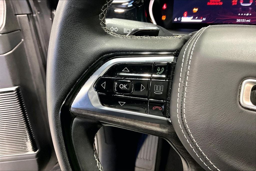 2022 Jeep Grand Cherokee Overland