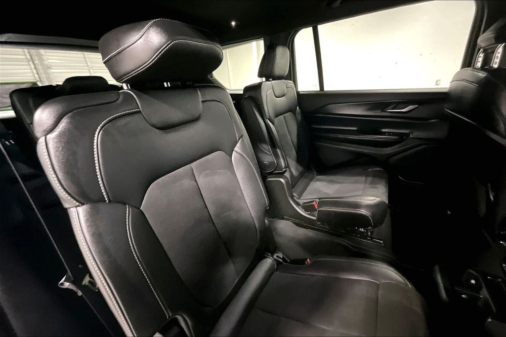 2024 Jeep Grand Cherokee L Altitude X