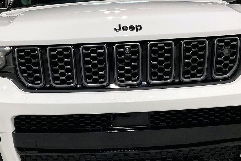2023 Jeep Grand Cherokee L Summit