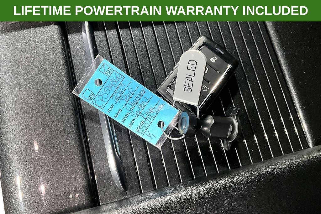 2023 Jeep Wagoneer Base