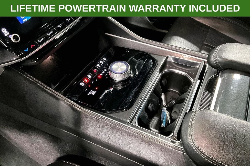 2023 Jeep Wagoneer Base