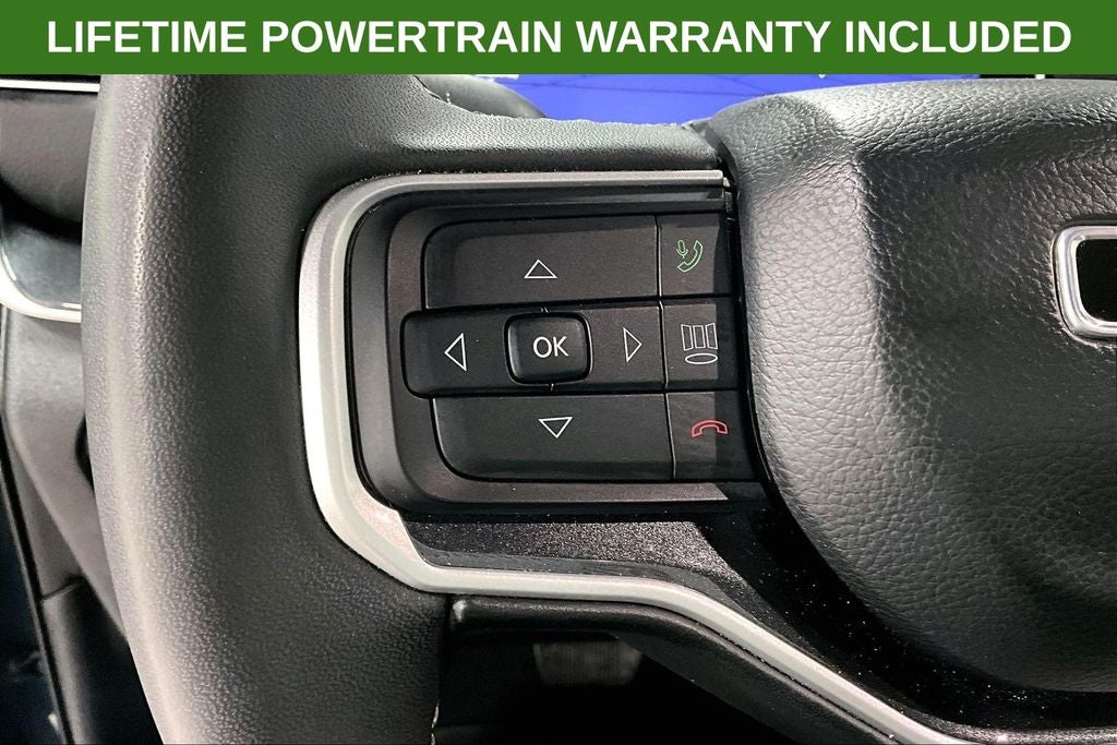 2023 Jeep Wagoneer Base