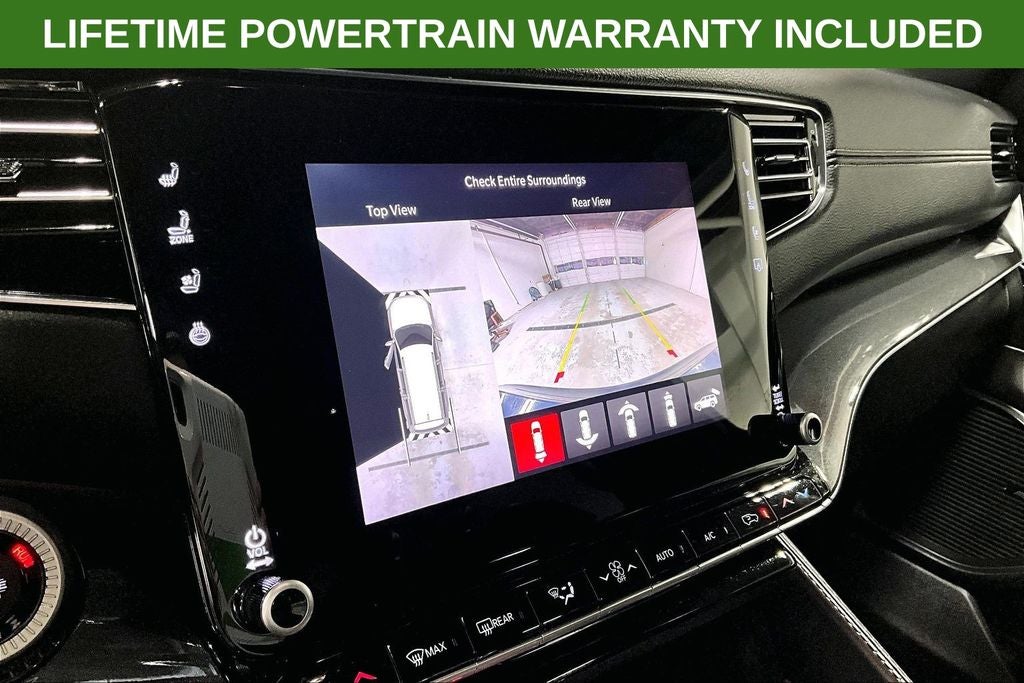 2023 Jeep Wagoneer Base