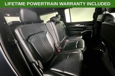 2023 Jeep Wagoneer Base