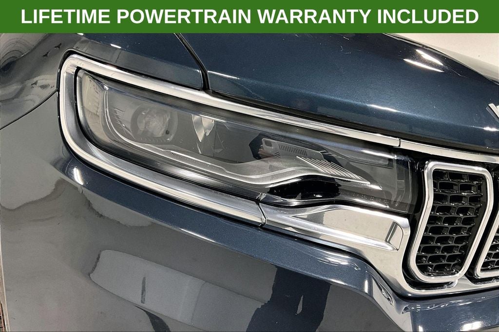 2023 Jeep Wagoneer Base