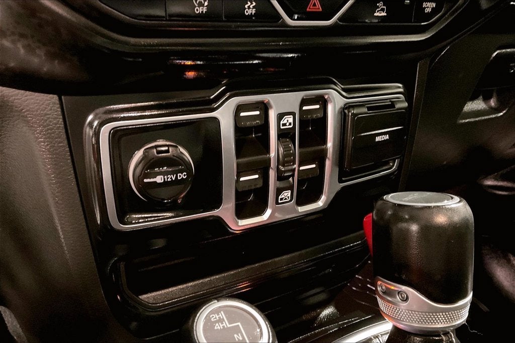 2023 Jeep Gladiator Overland