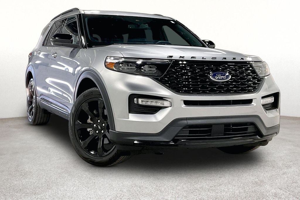 2024 Ford Explorer ST-Line
