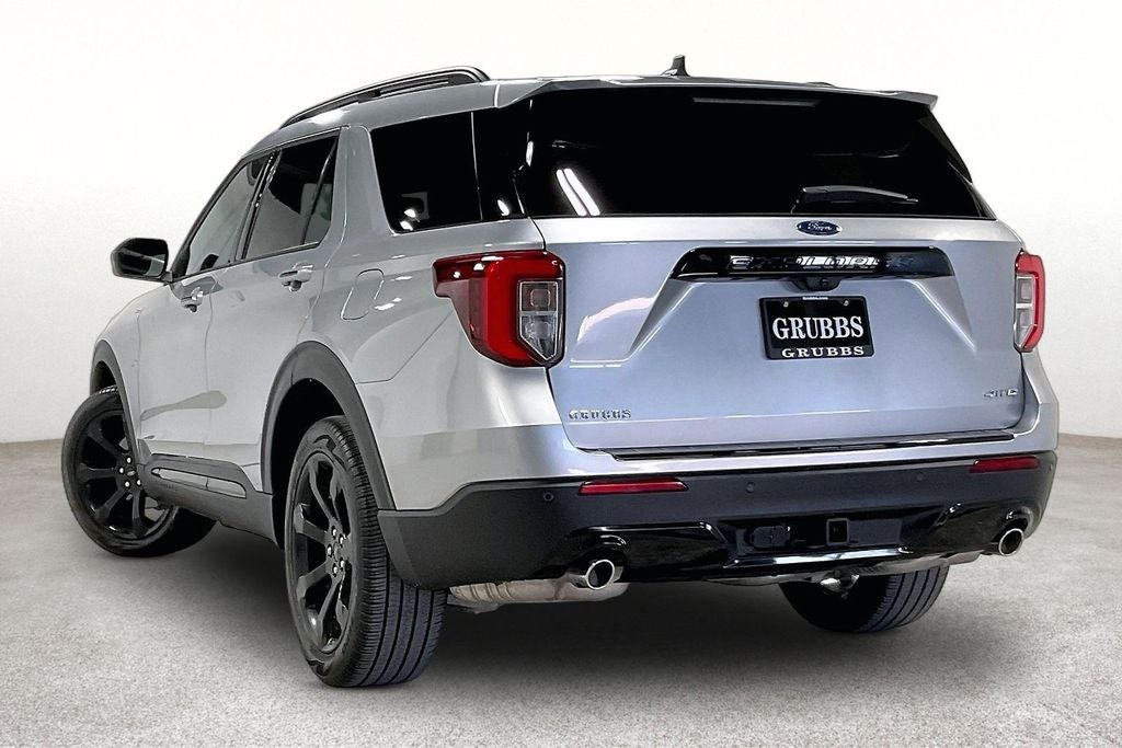 2024 Ford Explorer ST-Line