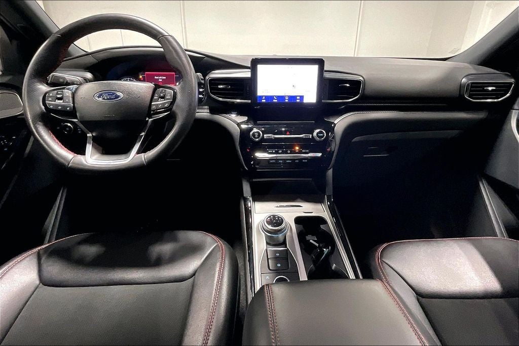 2024 Ford Explorer ST-Line