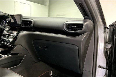 2024 Ford Explorer ST-Line