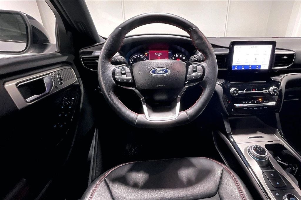 2024 Ford Explorer ST-Line