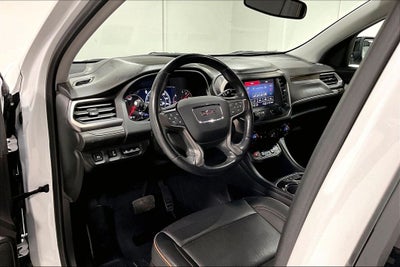 2022 GMC Acadia AT4