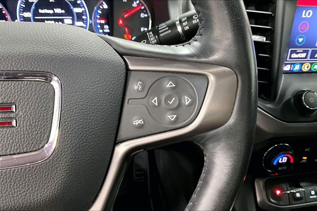 2022 GMC Acadia AT4