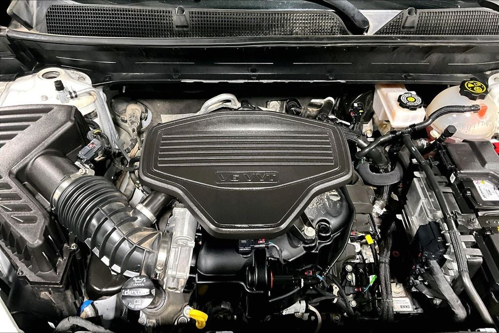 2022 GMC Acadia AT4