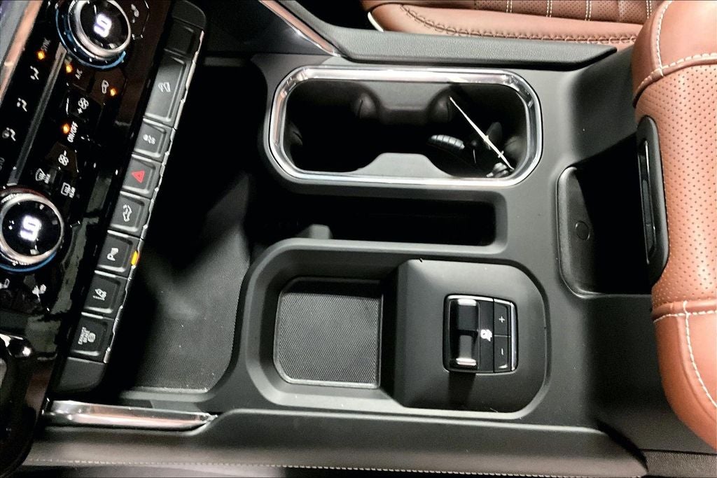 2024 GMC Sierra 3500HD Denali Ultimate
