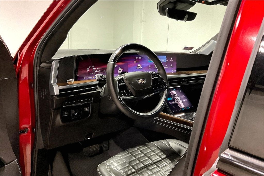 2025 Cadillac Escalade Sport Platinum
