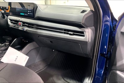 2026 Kia K4 LX