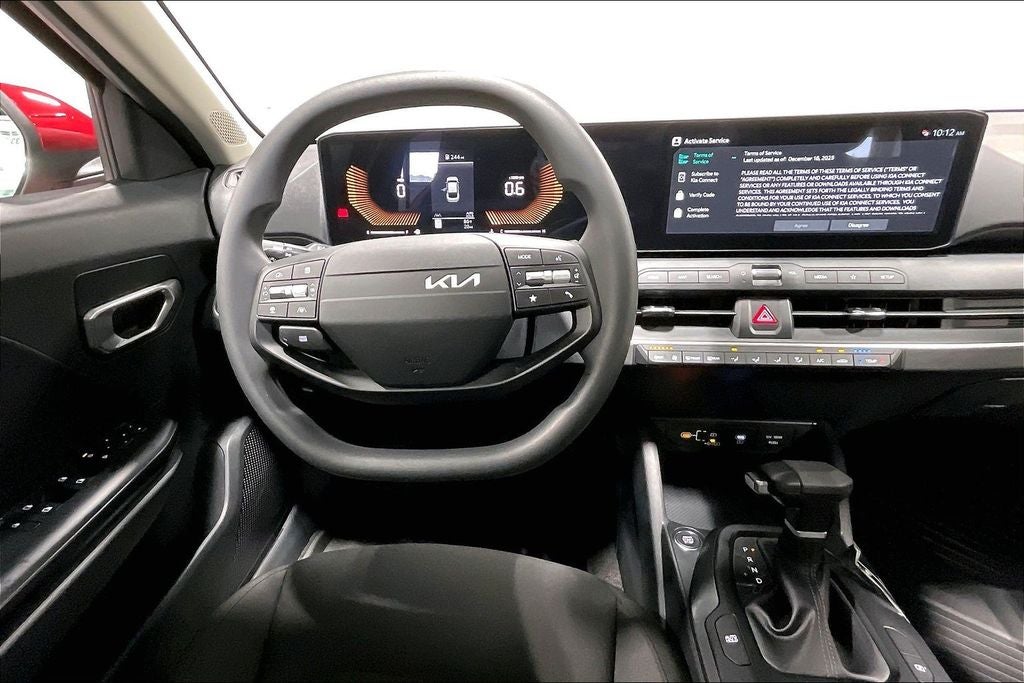 2026 Kia K4 LX