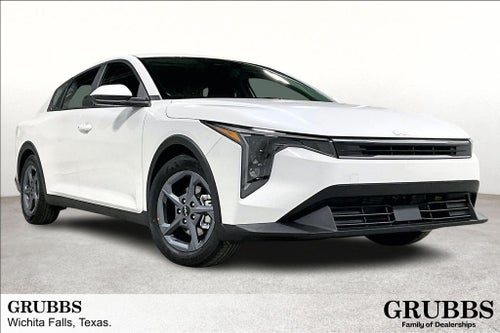 2025 Kia K4 LXS