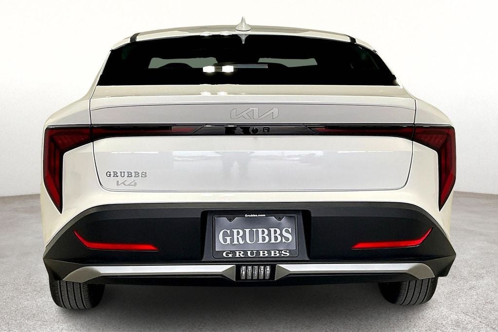 2025 Kia K4 LX