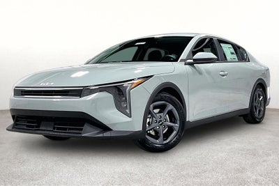 2026 Kia K4 LX