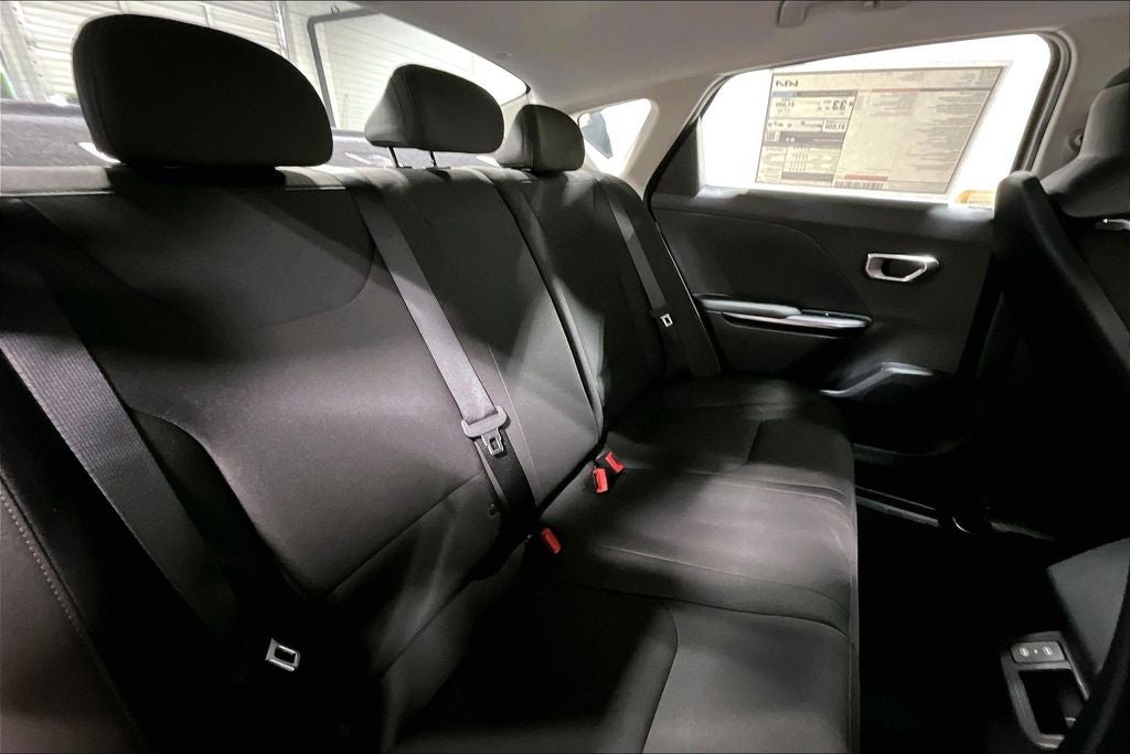 2026 Kia K4 LX