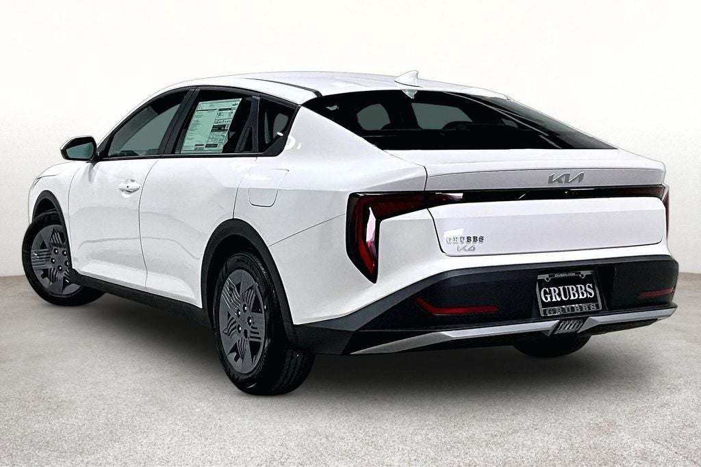 2026 Kia K4 LX
