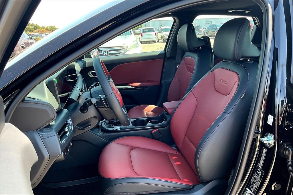 2025 Kia K4 GT-Line Turbo