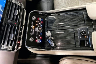 2024 Lincoln Navigator Black Label