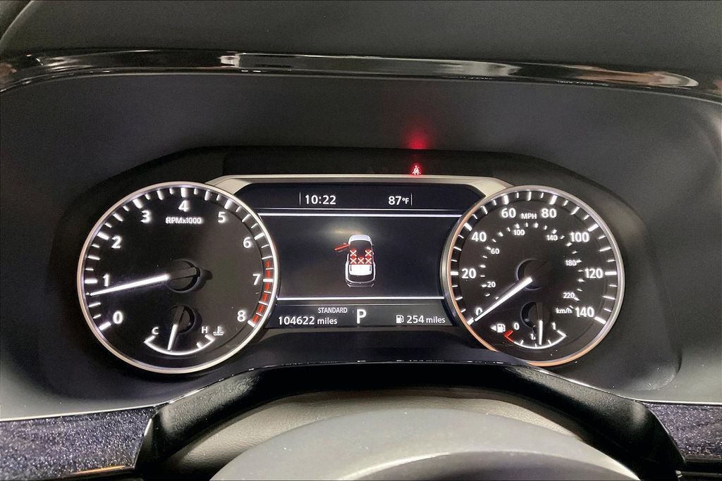 2022 Nissan Pathfinder SL