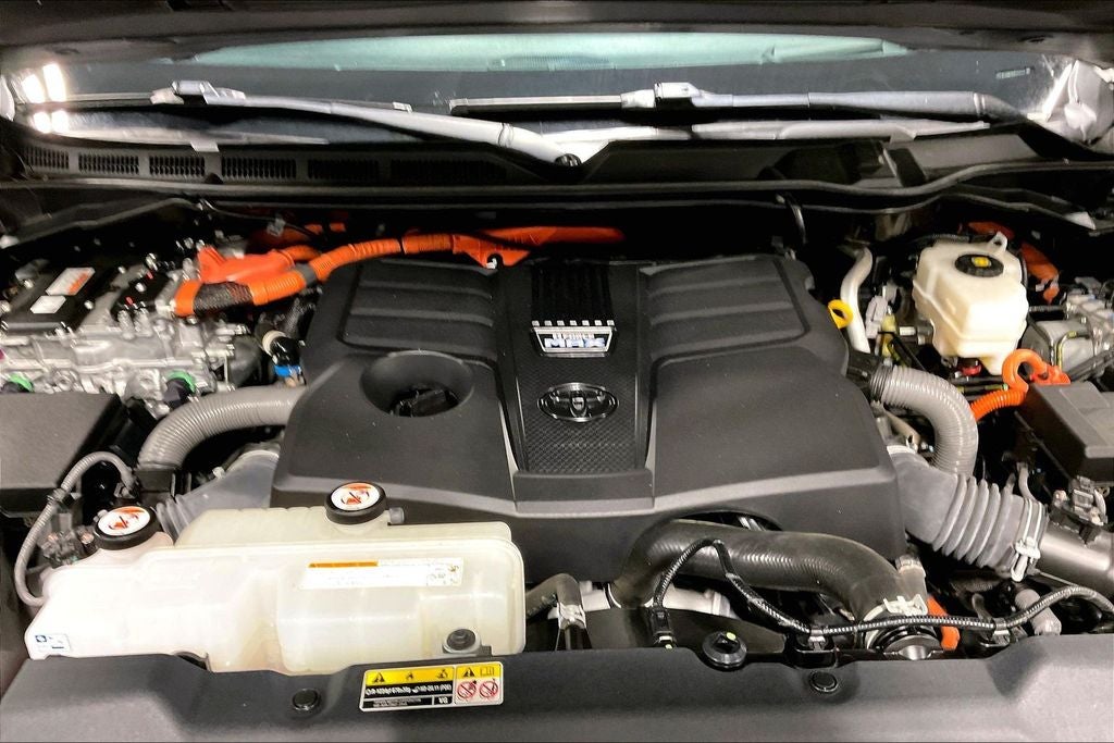 2024 Toyota Tundra Hybrid Platinum