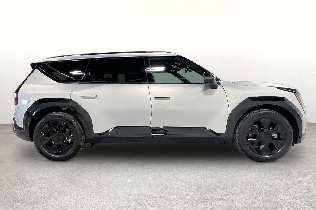2026 Kia EV9 Land