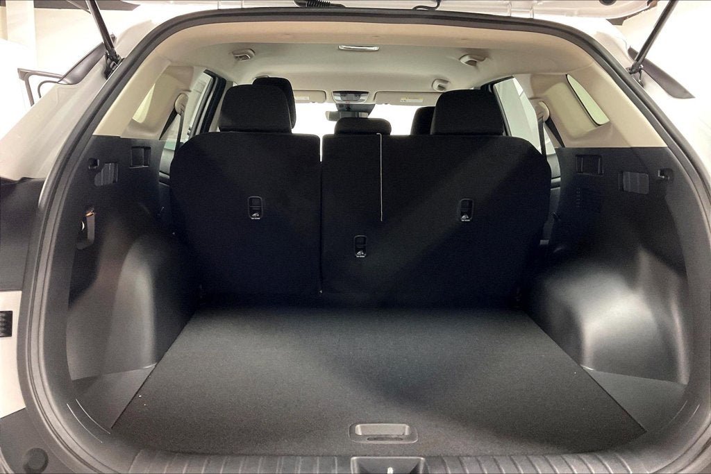 2027 Kia Sportage LX