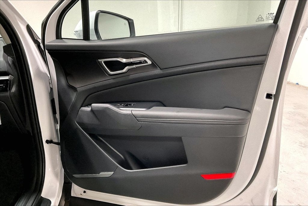 2027 Kia Sportage EX