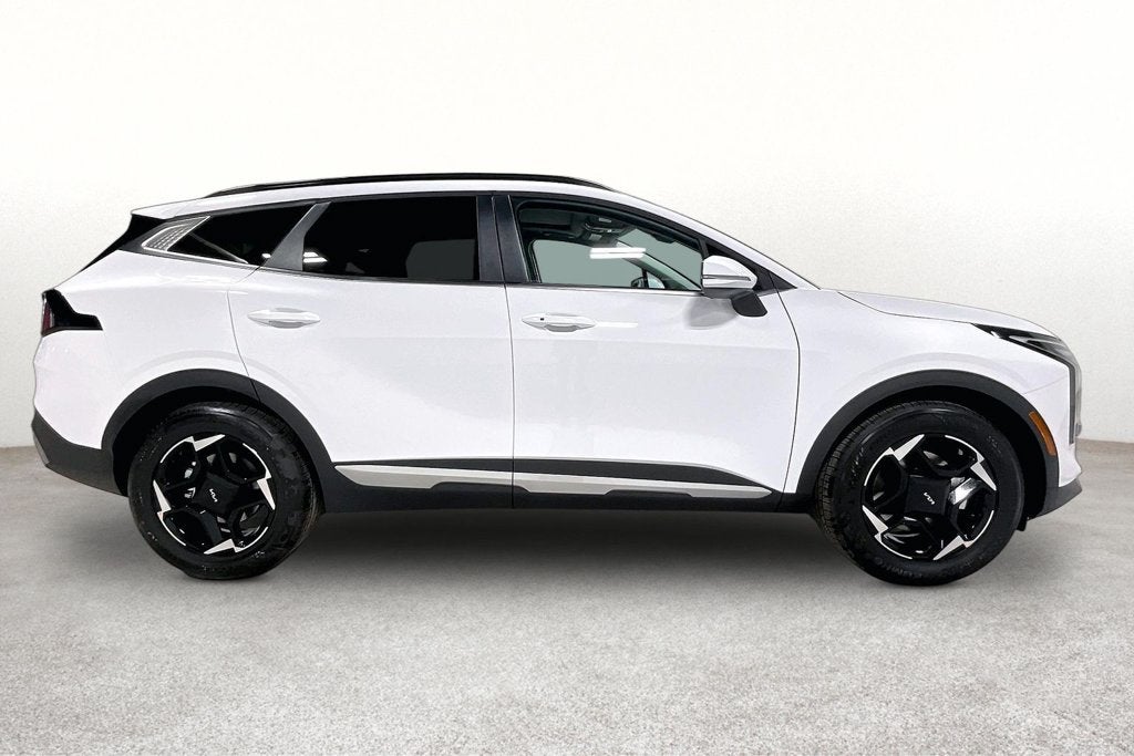 2027 Kia Sportage EX