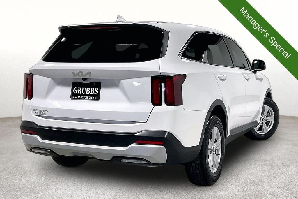 2024 Kia Sorento LX