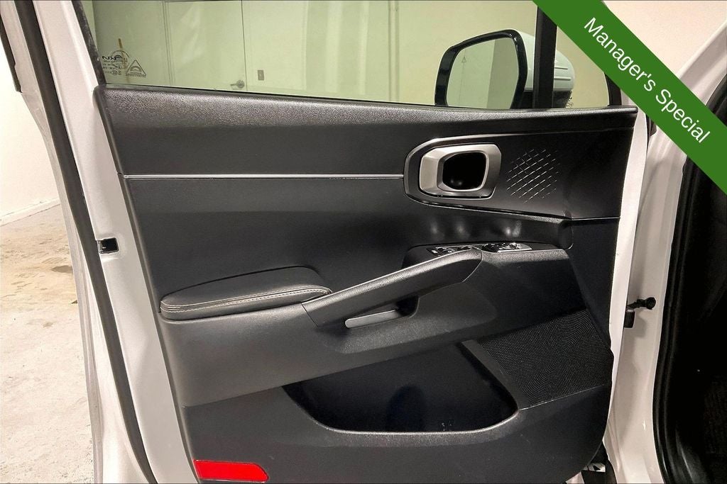2024 Kia Sorento LX