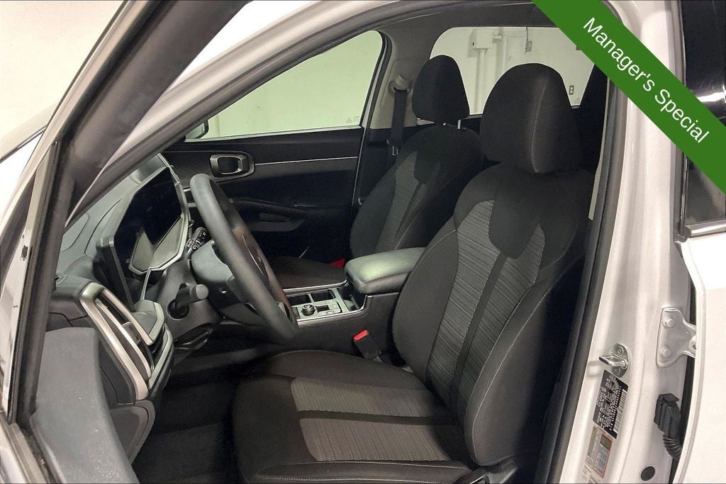 2024 Kia Sorento LX