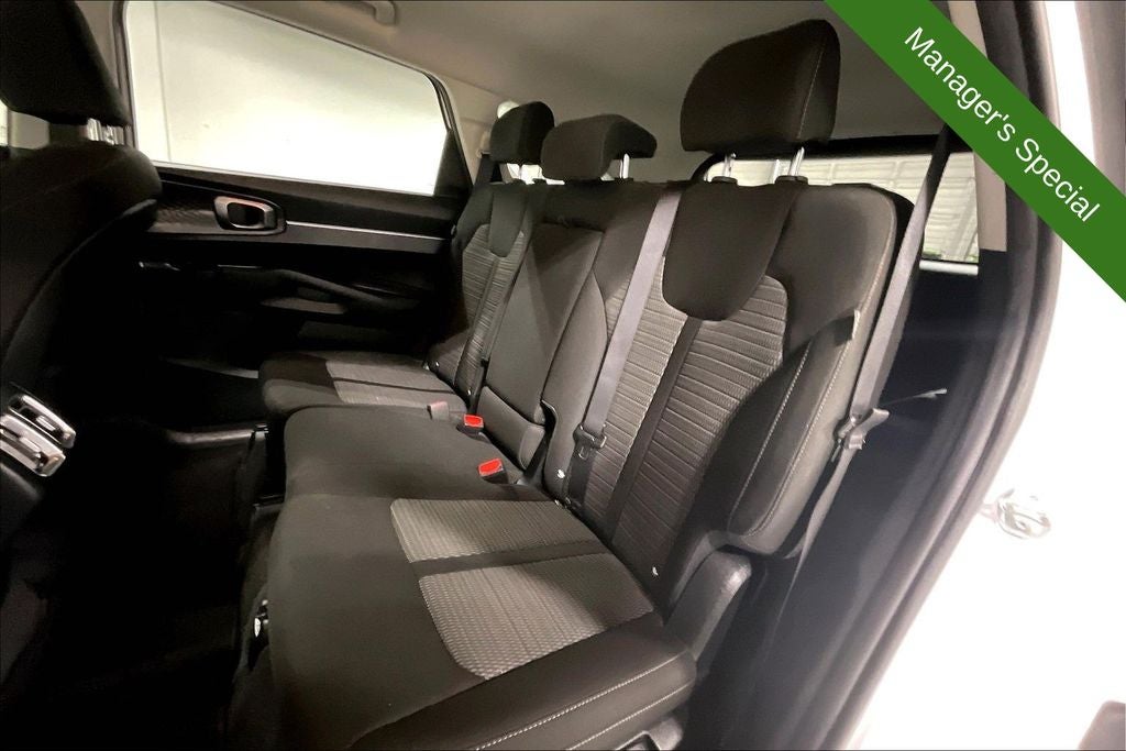2024 Kia Sorento LX