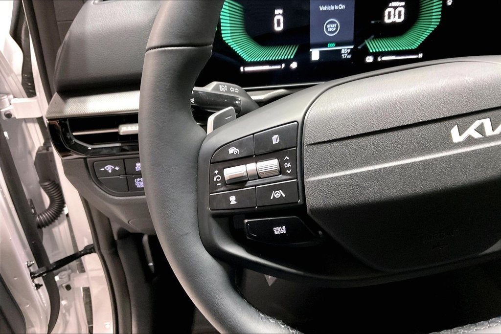 2027 Kia Sportage Hybrid LX