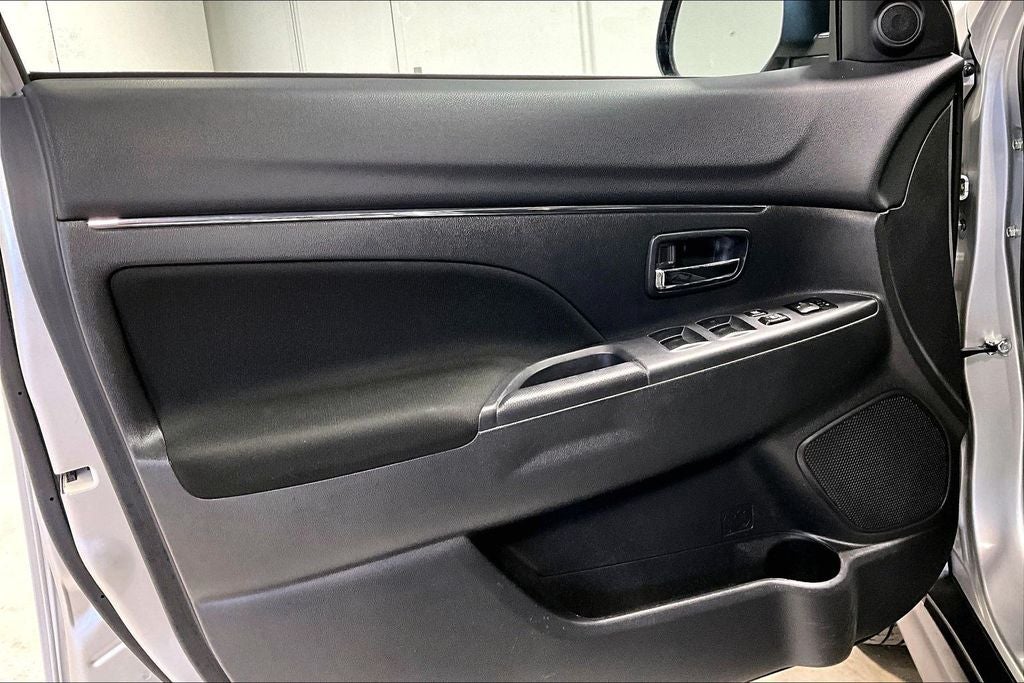 2024 Mitsubishi Outlander Sport 2.0 ES