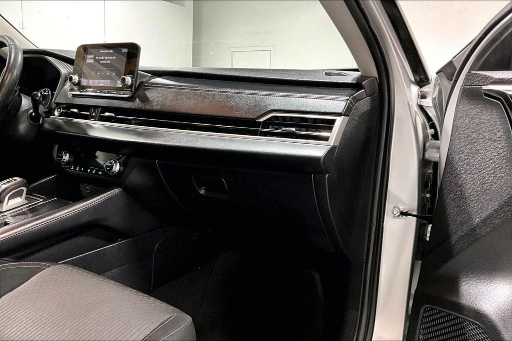 2022 Mitsubishi Outlander ES