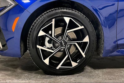 2025 Kia K5 EX