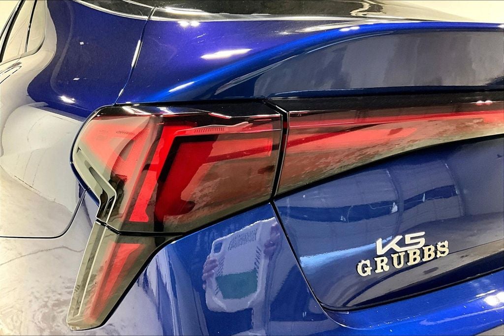 2025 Kia K5 EX