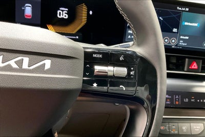 2027 Kia Carnival LXS