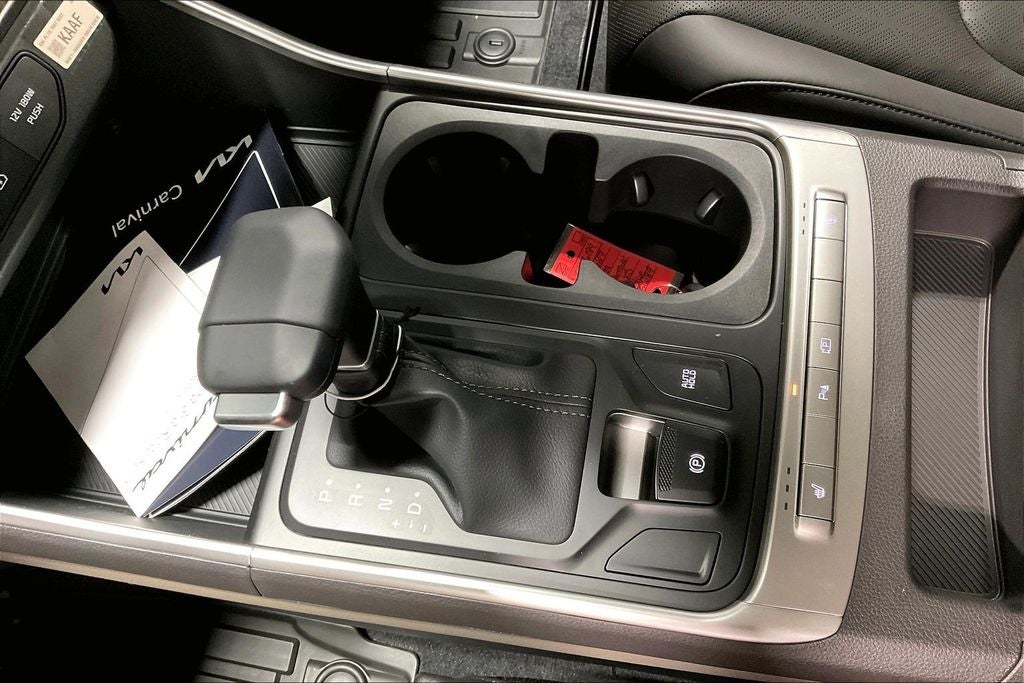 2027 Kia Carnival LXS